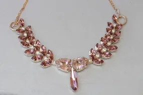 ANTIQUE PINK NECKLACE