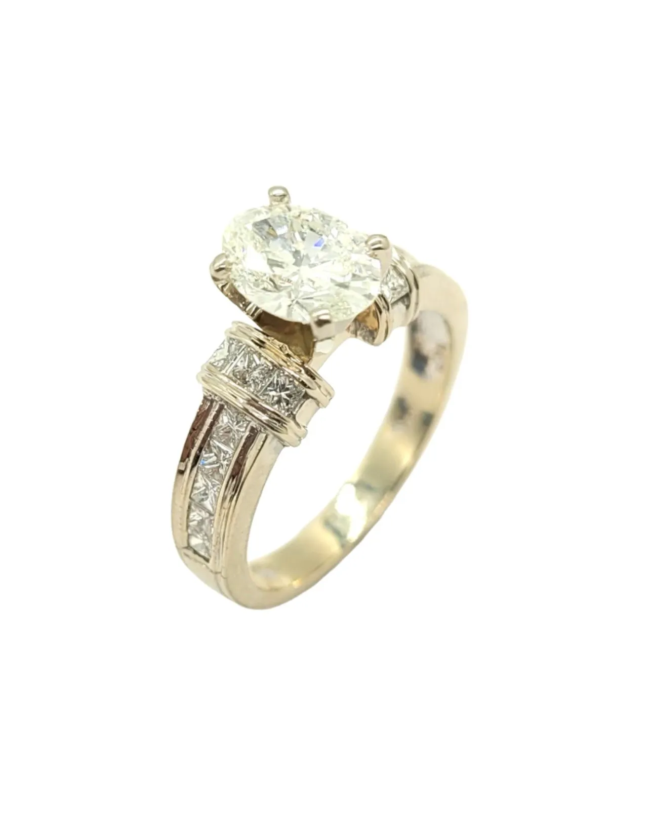 Beautiful 1.83 Carat Diamond Ring