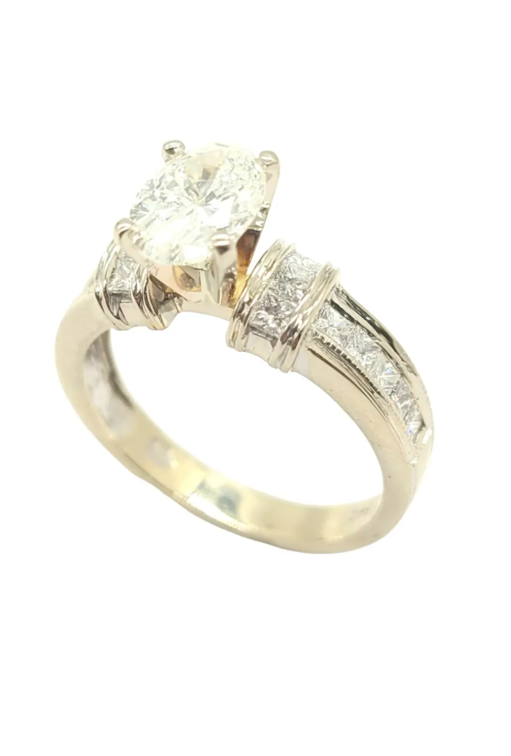 Beautiful 1.83 Carat Diamond Ring