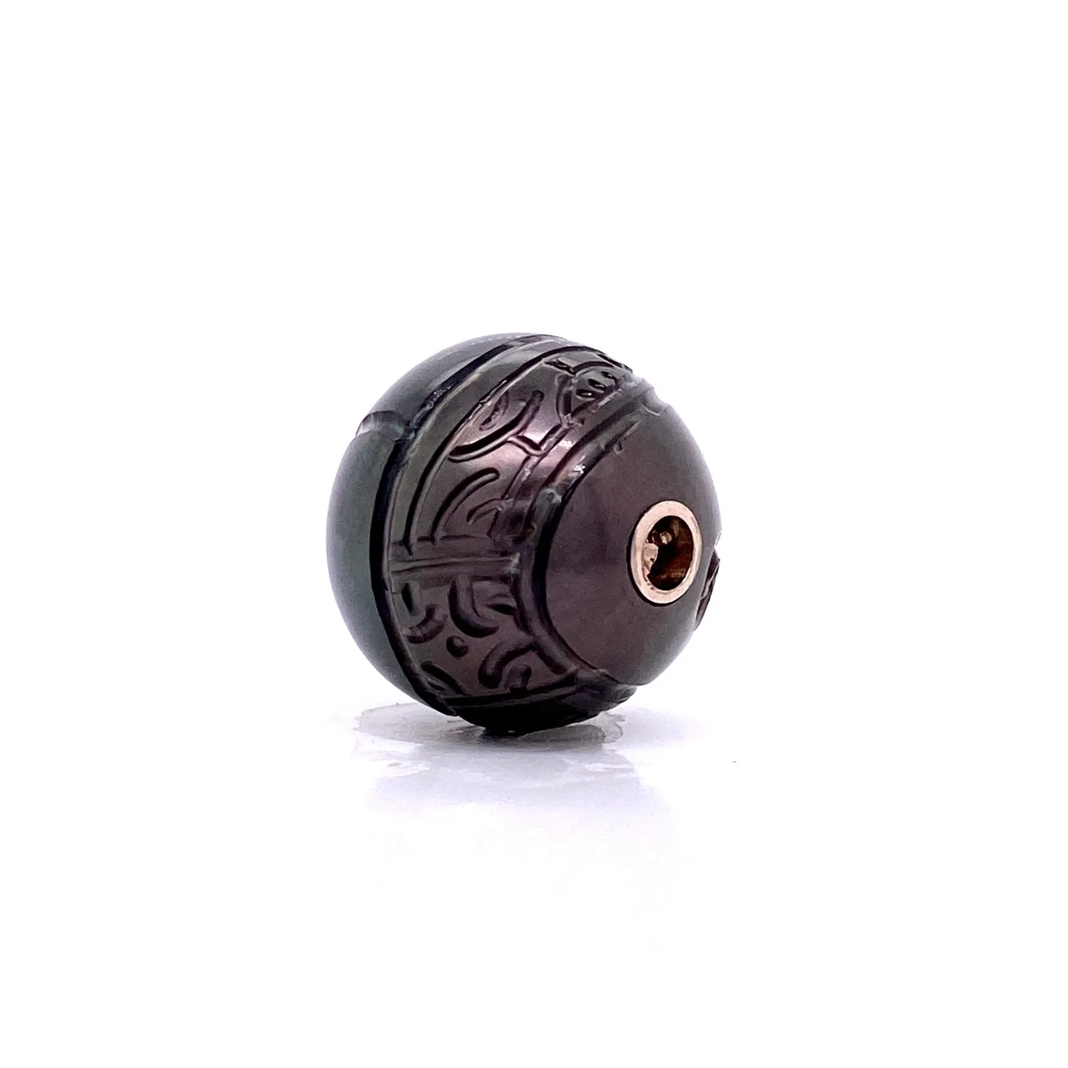 Carved Tahitian Pearl Clasp