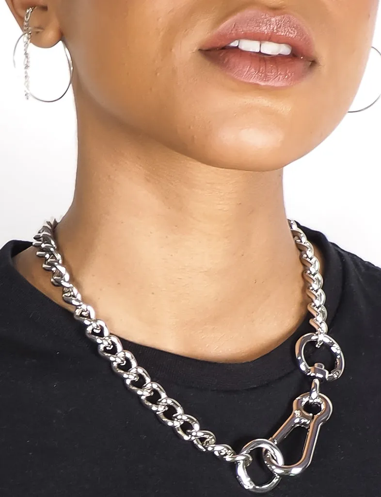 CHANCES CLASP NECKLACE