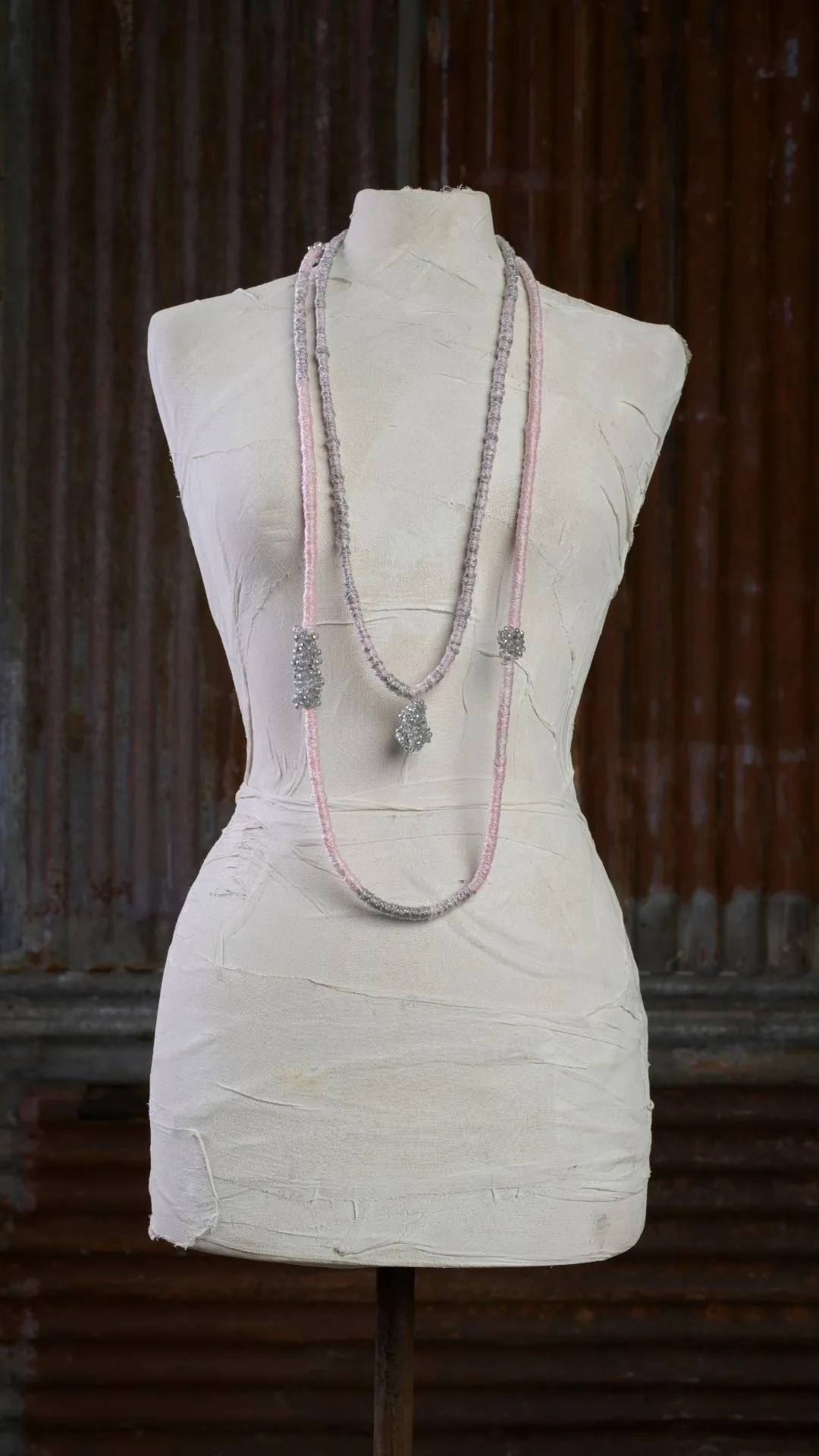 Double Thread Polypropylene Necklace with Glass Beads