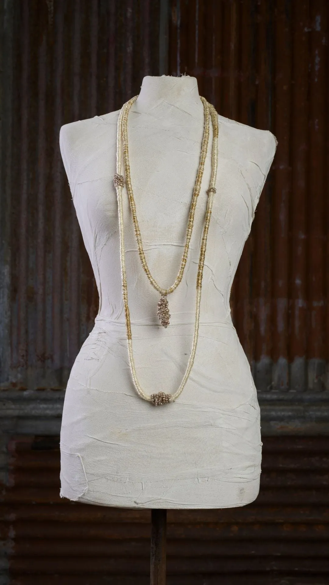 Double Thread Polypropylene Necklace with Glass Beads