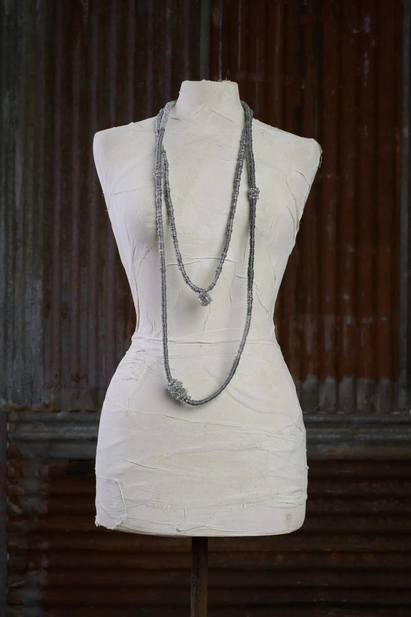 Double Thread Polypropylene Necklace with Glass Beads