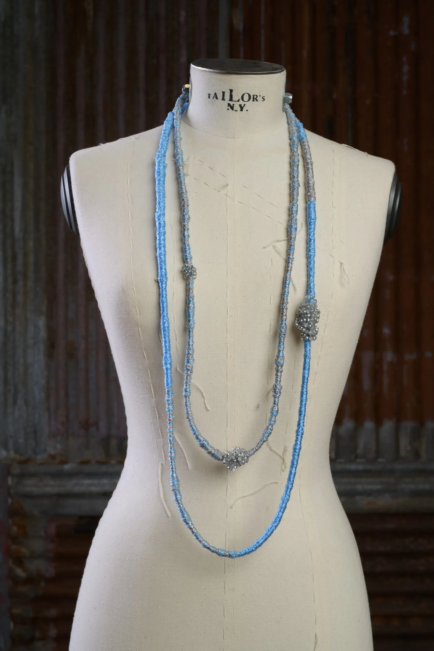 Double Thread Polypropylene Necklace with Glass Beads