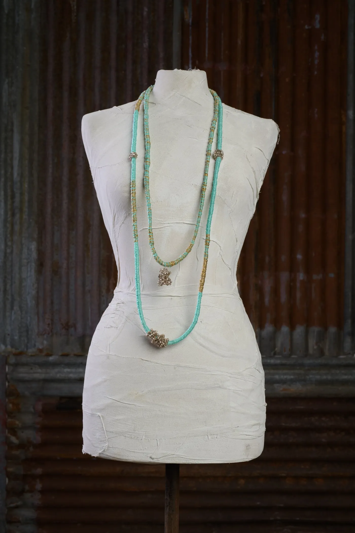 Double Thread Polypropylene Necklace with Glass Beads