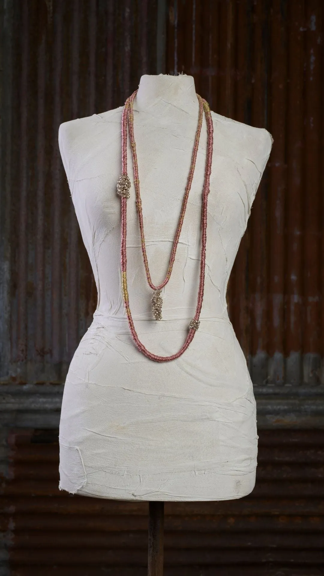 Double Thread Polypropylene Necklace with Glass Beads