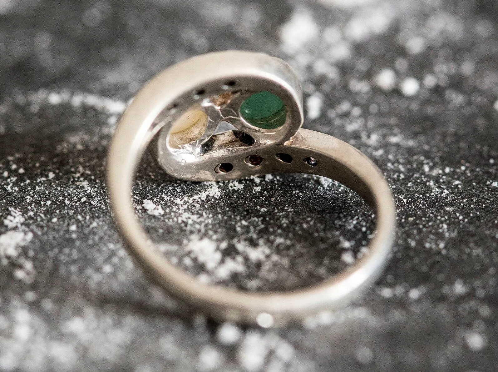 Emerald Bypass Ring - Two Stone Ring - Opal Vintage Ring