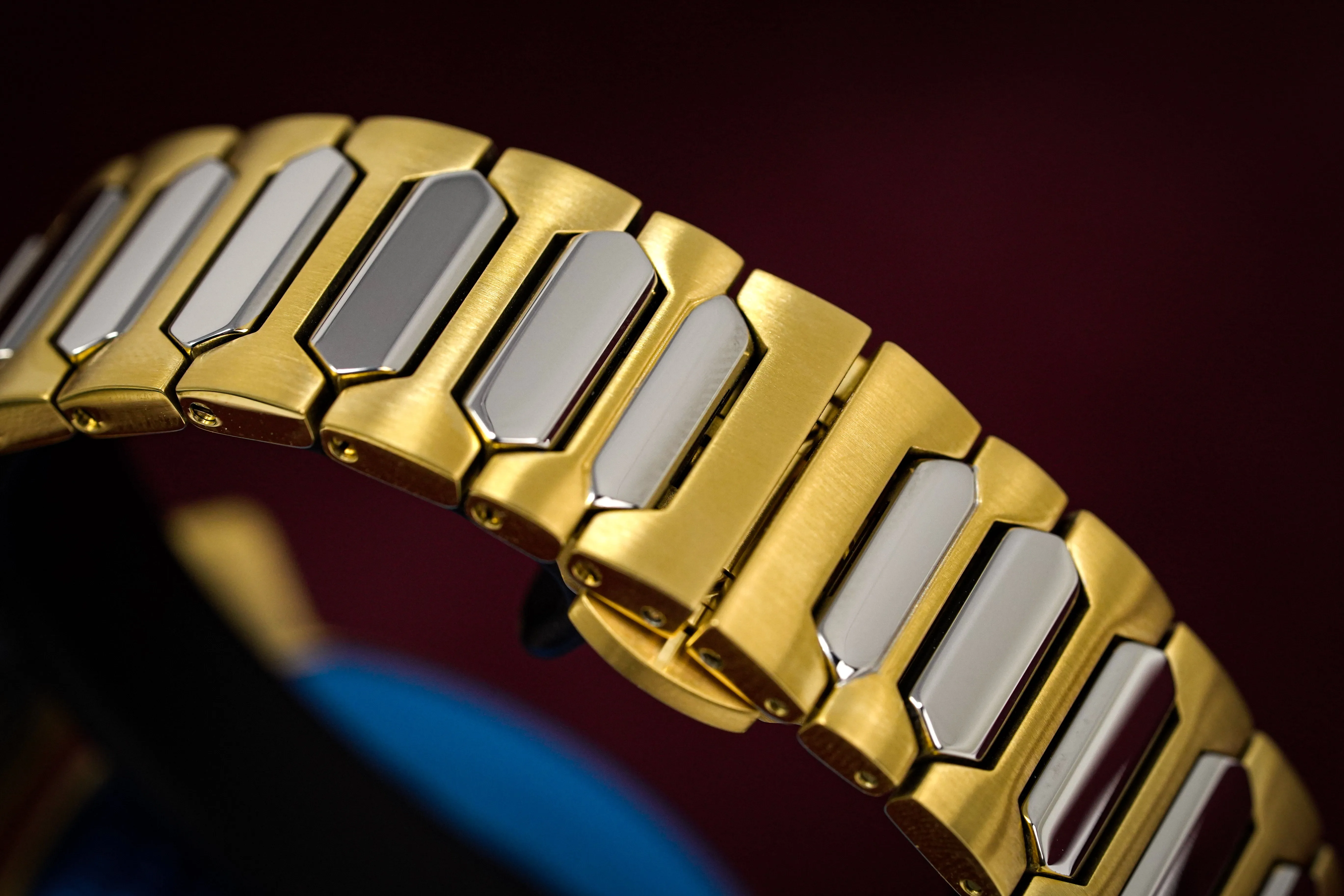 Gaga Milano Automatic Watch Frame_One Skeleton Gold 7078.01