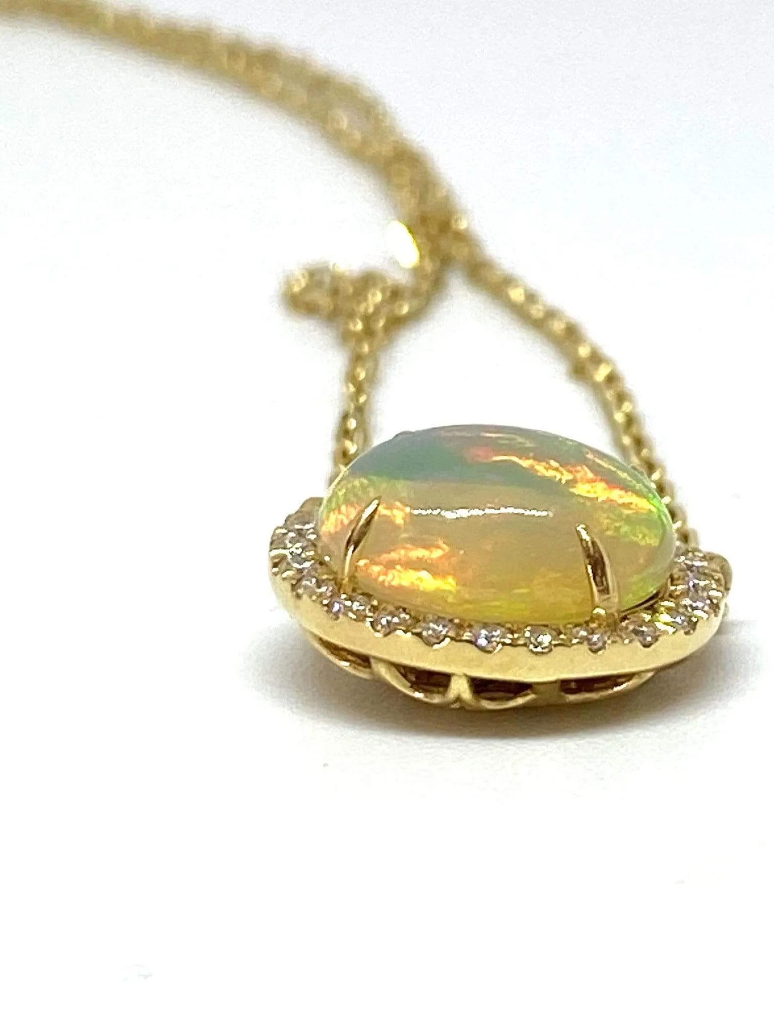 Natural Ethiopian Oval Opal & Diamond Pendant 14K Yellow Gold 2.35 Carat