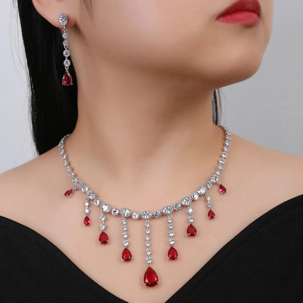 New Droplet Cubic Zirconia Tassel Wedding Necklace Earrings Bridal Jewelry Set Dinner Accessories CN11138