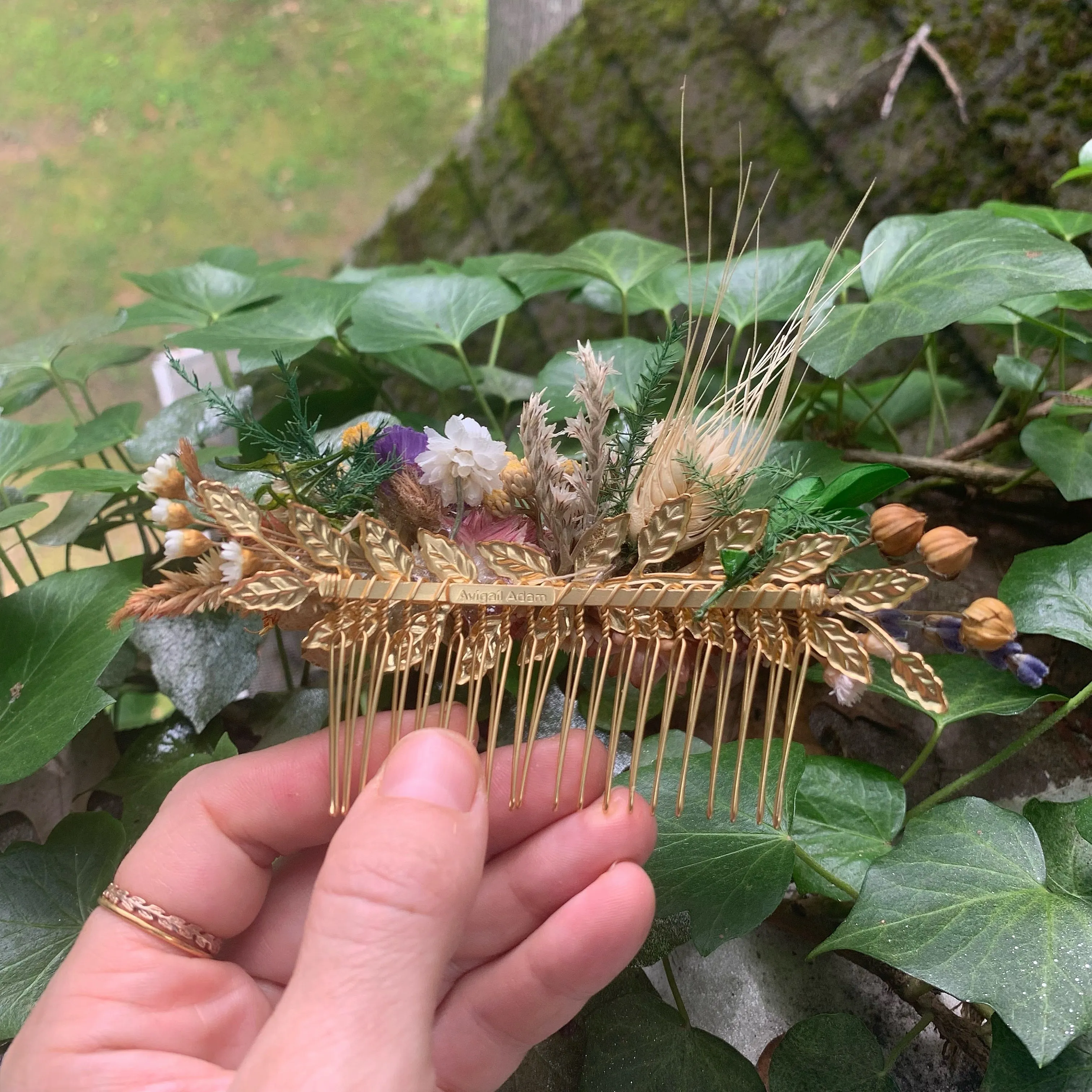 Preorder * Summertime Dried Flowers Hair Comb