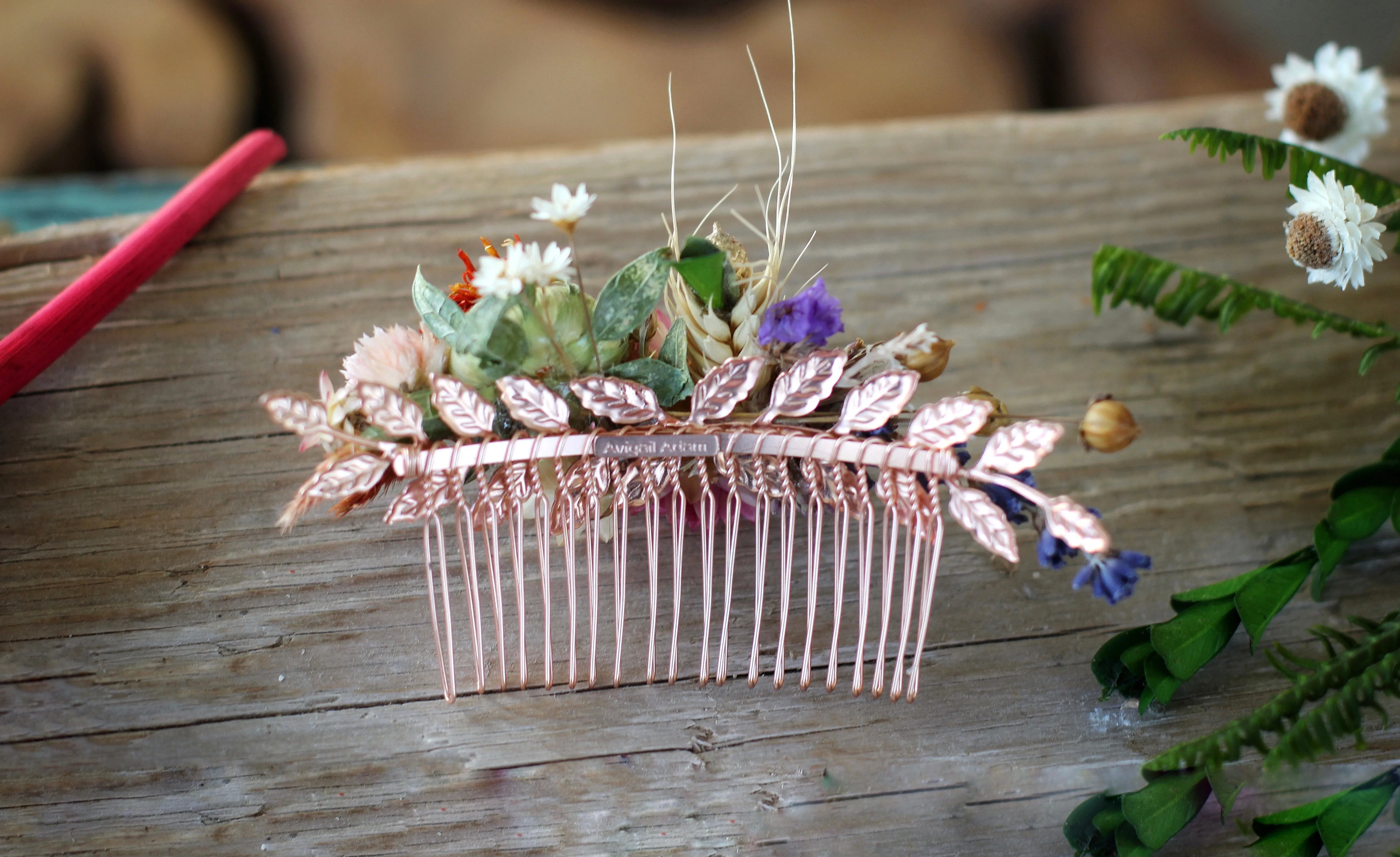 Preorder * Summertime Dried Flowers Hair Comb