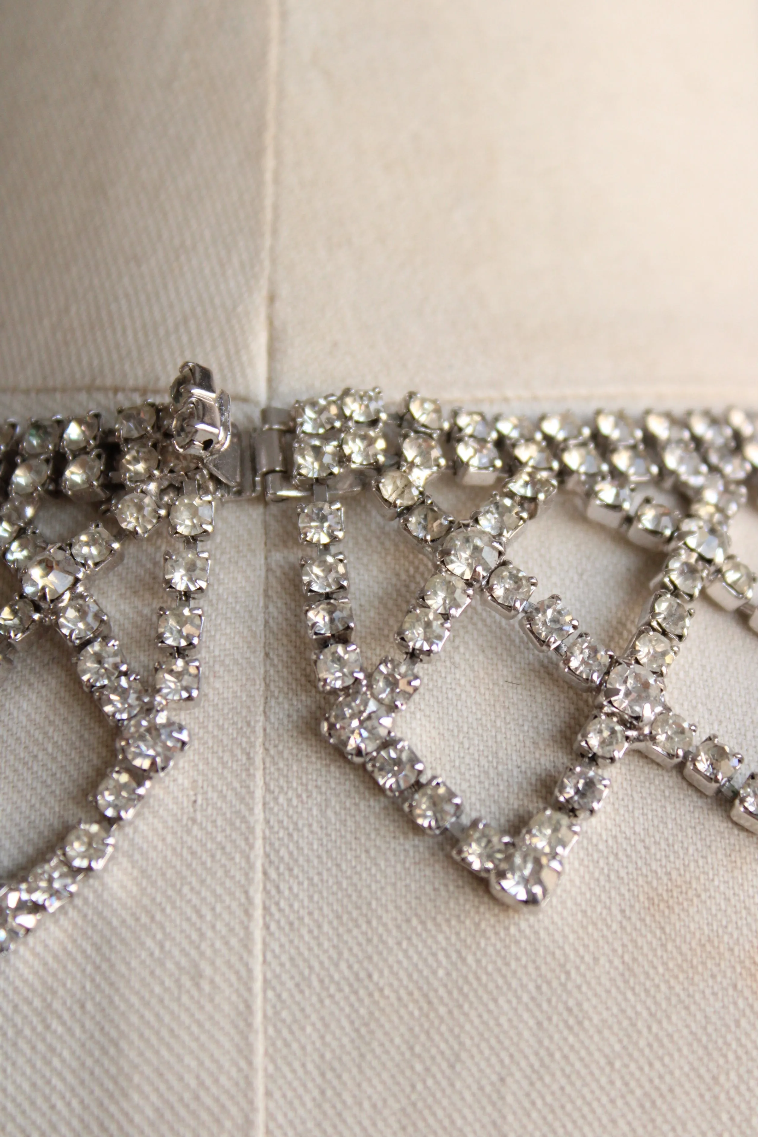 Vintage 1950s 1960s Rhinestone Statement Necklace