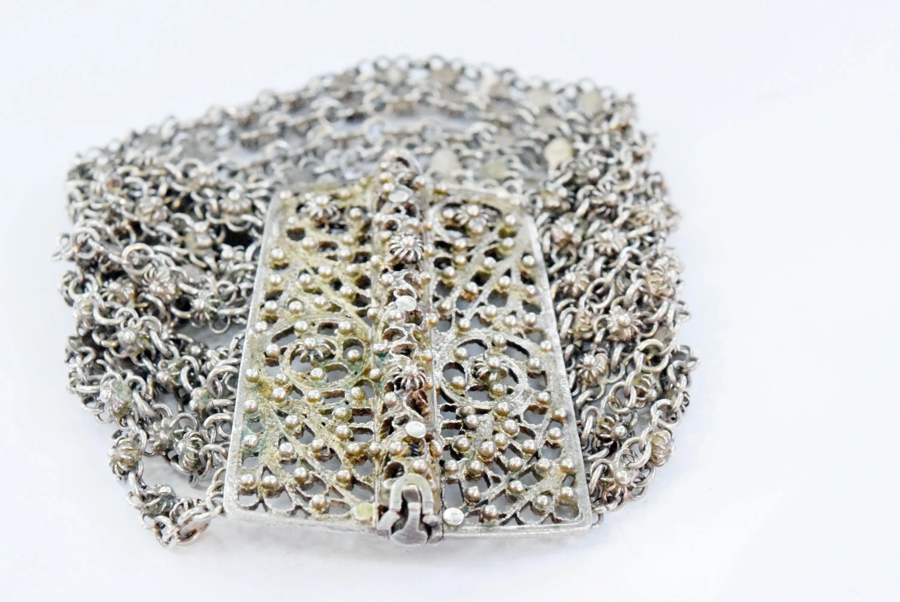 Vintage Ottoman Style Silver Filigree Egyptian Link Bracelet from the 1930- 31